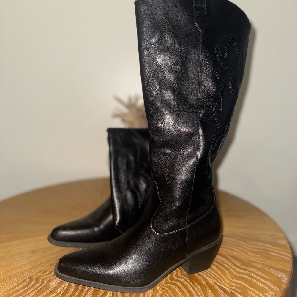 Black Knee-High Leather cowboy Boots